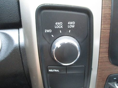 Used 2014 RAM 2500 Laramie AWD/4WD image 15