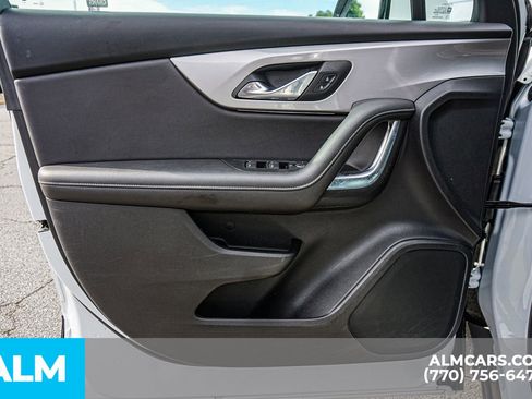Used 2025 Chevrolet Blazer LT FWD image 52