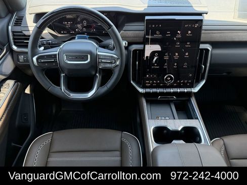 New 2026 GMC Acadia Denali Ultimate w/ LPO, Floor Liner Package AWD/4WD image 11