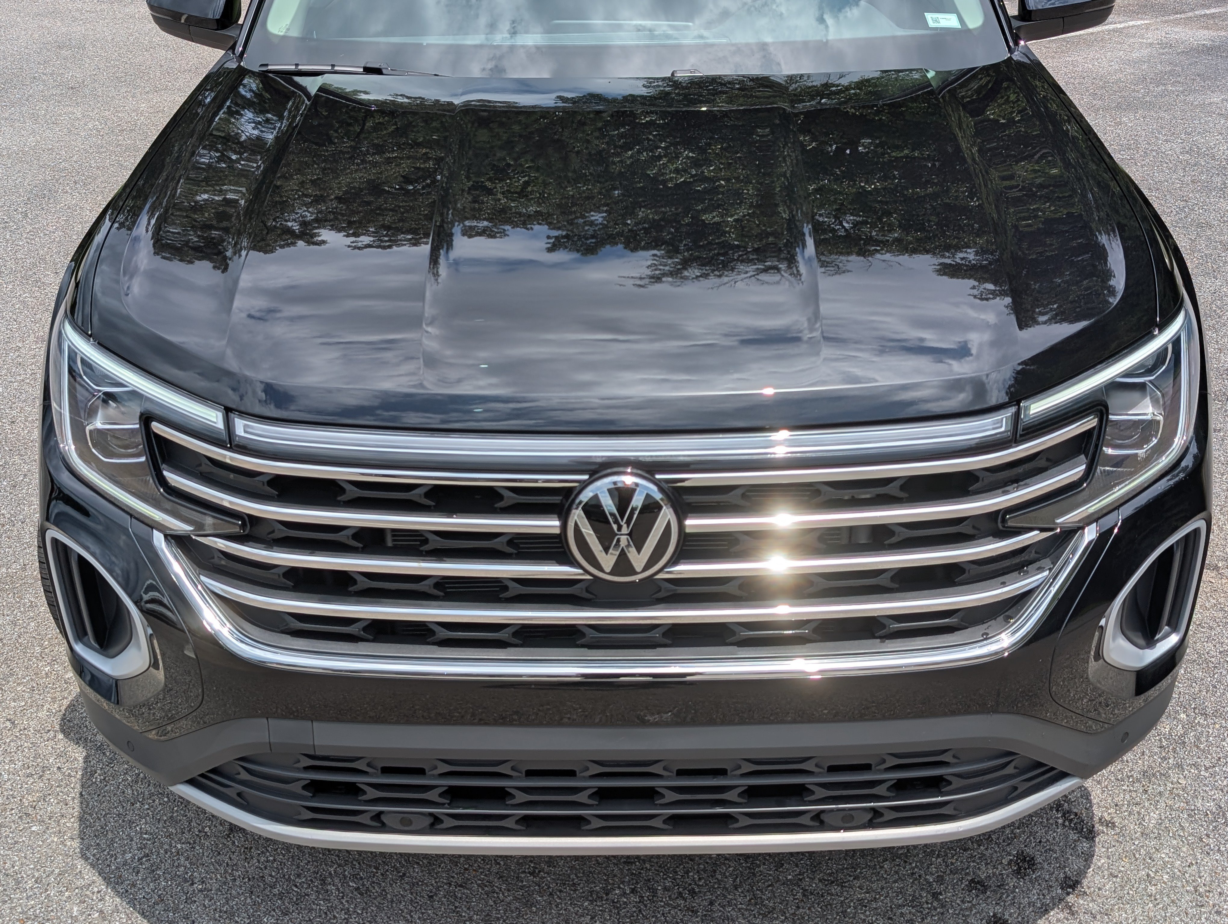 Used 2026 Volkswagen Atlas SE w/ Panoramic Sunroof Package FWD image 12