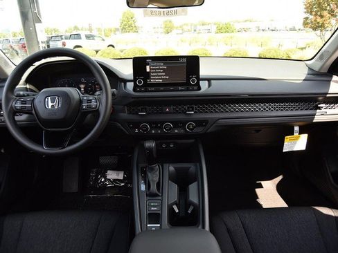 New 2025 Honda Accord SE image 7