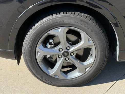 Used 2023 Ford Escape ST-Line image 12