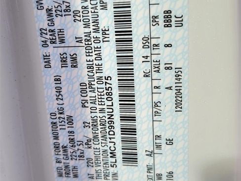 Used 2022 Lincoln Corsair Standard w/ Equipment Group 101A image 33