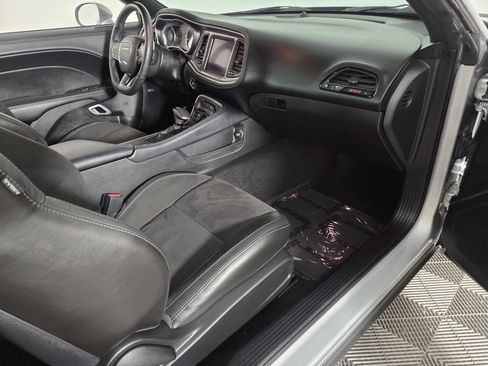 Used 2021 Dodge Challenger R/T Scat Pack RWD image 29