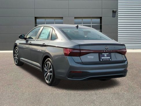 New 2026 Volkswagen Jetta SE FWD image 5