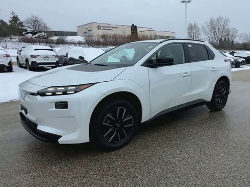 New 2026 Subaru Solterra Premium image 4