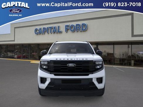 New 2026 Ford Expedition Platinum image 6