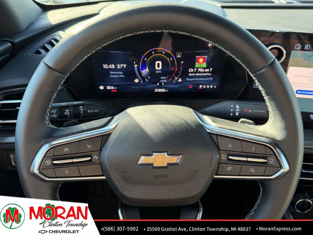 Used 2024 Chevrolet Traverse LT w/ LPO, Floor Liner Package FWD image 20