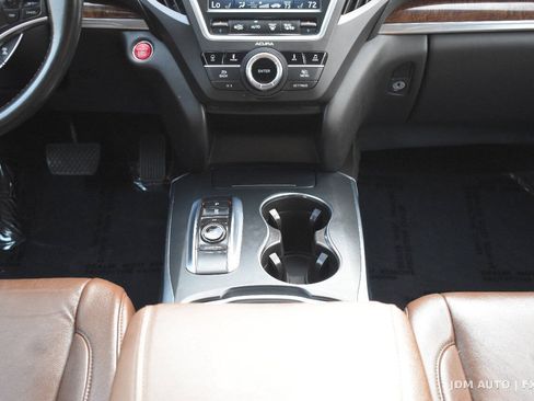 Used 2017 Acura MDX w/ Technology Package AWD/4WD image 32