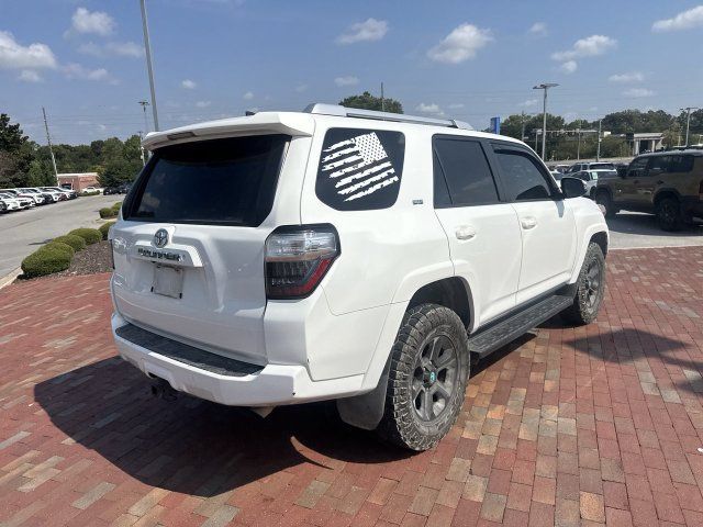 Used 2018 Toyota 4Runner SR5 Premium AWD/4WD image 14