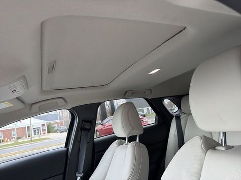 Used 2025 MAZDA CX-30 AWD 2.5 S w/ Premium Package image 15