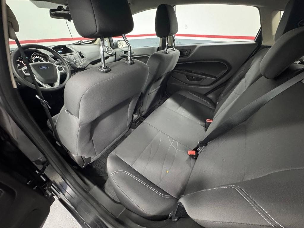 Used 2019 Ford Fiesta SE FWD image 11