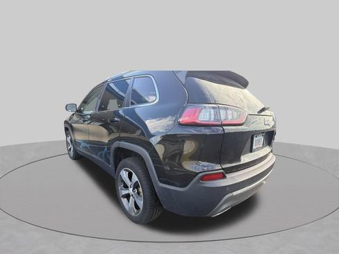 Used 2019 Jeep Cherokee Limited FWD image 8