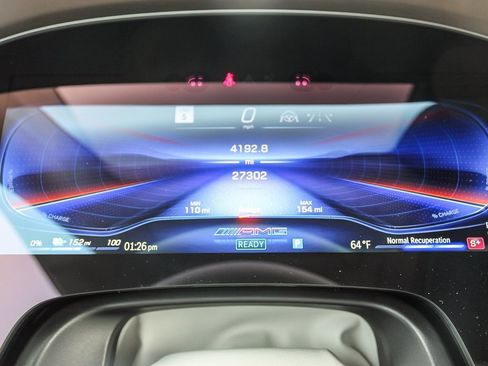 Used 2022 Mercedes-Benz EQS AMG 4MATIC w/ Exclusive Trim Package image 27