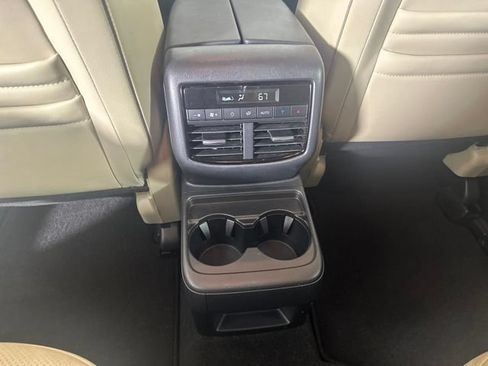Used 2022 MAZDA CX-9 Touring w/ Touring Premium Package AWD/4WD image 20