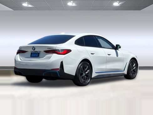 Certified 2023 BMW i4 eDrive35 w/ Premium Package RWD image 9