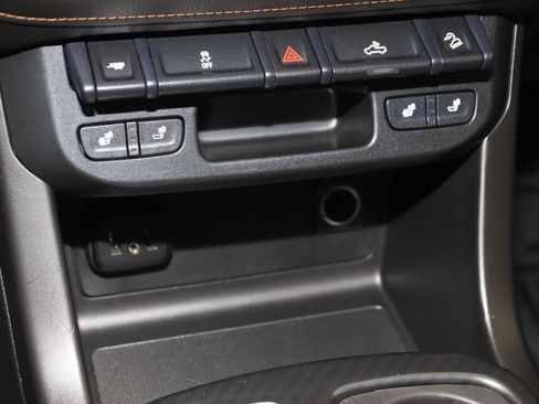 Used 2021 GMC Canyon AT4 AWD/4WD image 26