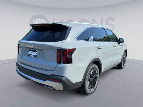 New 2026 Kia Sorento S FWD image 7