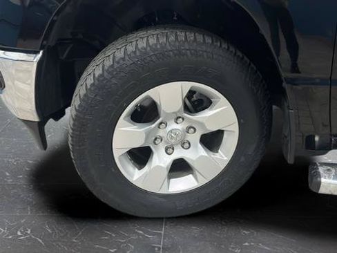 Used 2021 RAM 1500 Big Horn AWD/4WD image 34