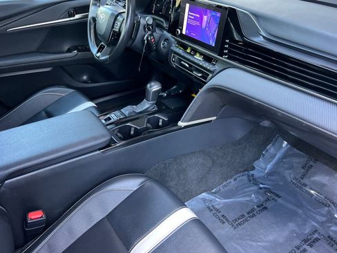 Certified 2025 Toyota Camry SE FWD image 16