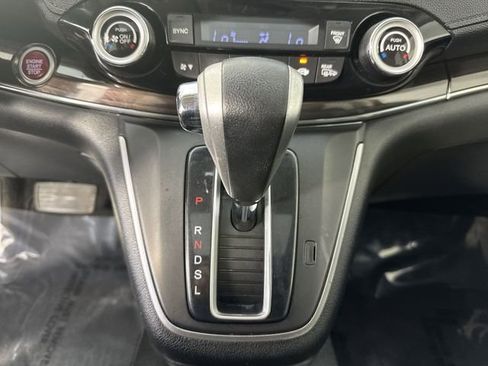 Used 2016 Honda CR-V Touring image 18