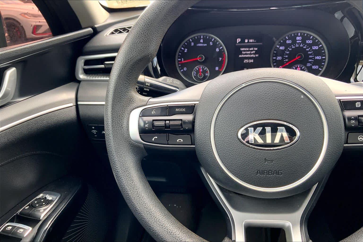 Used 2021 Kia K5 LXS FWD image 24