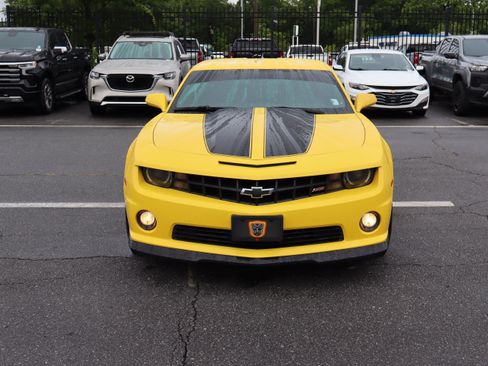 Used 2010 Chevrolet Camaro SS w/ LPO, Ground Effects Package RWD image 16