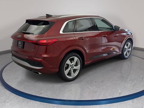 Used 2025 Audi Q5 Prestige AWD/4WD image 5