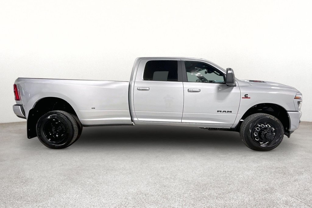 New 2026 RAM 3500 Laramie w/ Night Edition AWD/4WD image 7