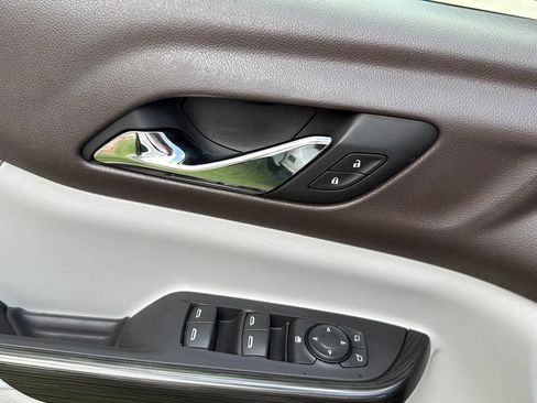 Used 2018 GMC Acadia SLT AWD/4WD image 47