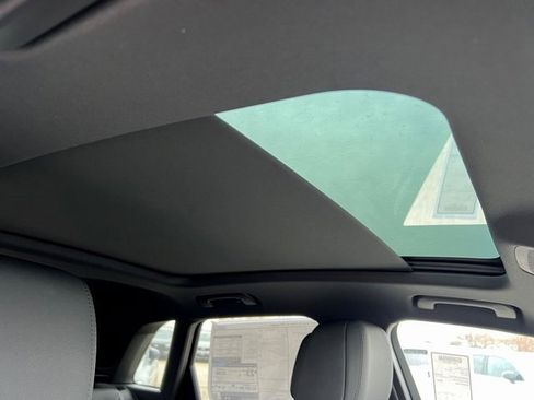 New 2025 Audi Q3 2.0T Premium image 10