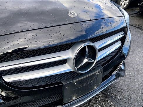 Used 2018 Mercedes-Benz C 300 4MATIC Sedan image 6