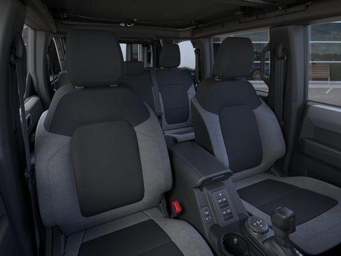 New 2025 Ford Bronco Big Bend image 35