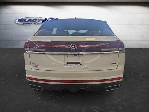 Used 2024 Volkswagen Atlas Cross Sport SEL Premium R-Line AWD/4WD image 6