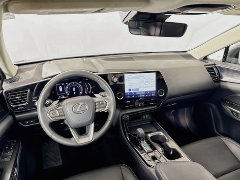 Used 2024 Lexus NX 250 FWD image 23