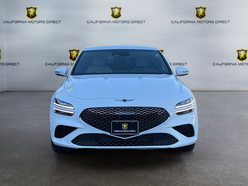 Used 2025 Genesis G70 2.5T image 8