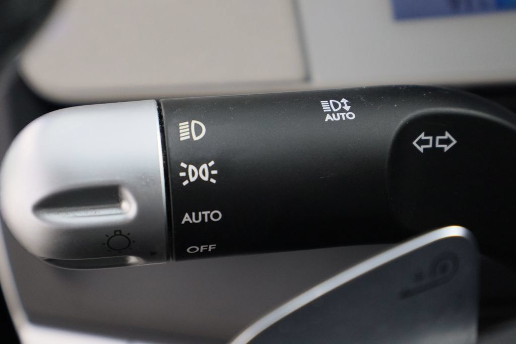 Used 2022 Hyundai Ioniq 5 SE AWD/4WD image 16