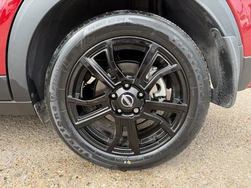 Certified 2024 Nissan Kicks SR image 28