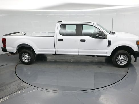 Certified 2022 Ford F250 XL w/ Power Equipment Group image 52