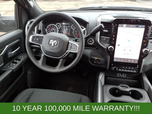 New 2026 RAM 2500 Big Horn AWD/4WD image 16