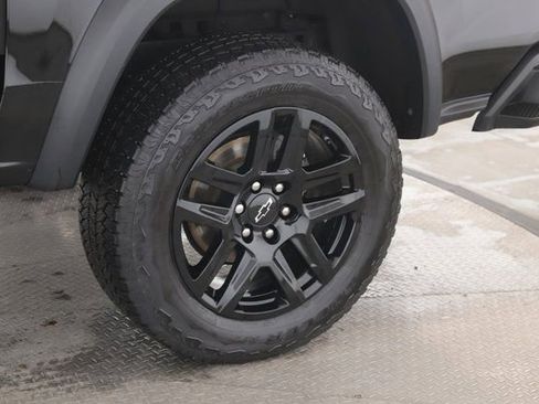 Used 2024 Chevrolet Colorado Trail Boss w/ Advanced Trailering Package image 14