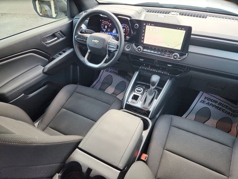 Used 2024 Chevrolet Colorado LT w/ LT Convenience Package II image 32