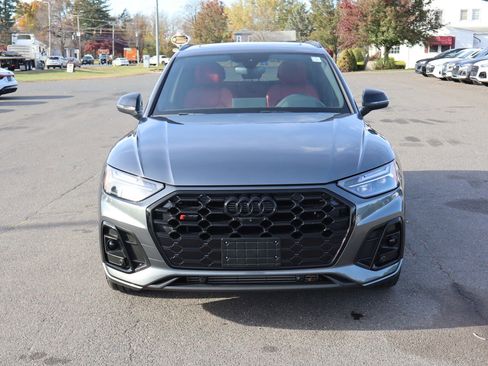 Used 2023 Audi SQ5 Premium Plus w/ Premium Plus Package image 2