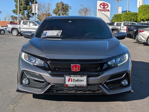 Used 2020 Honda Civic Sport image 2