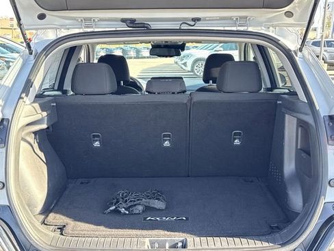 Used 2023 Hyundai Kona SEL w/ Convenience Package image 11