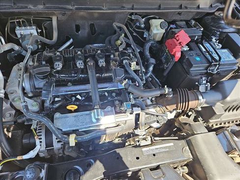 Used 2022 Nissan Kicks S FWD image 28