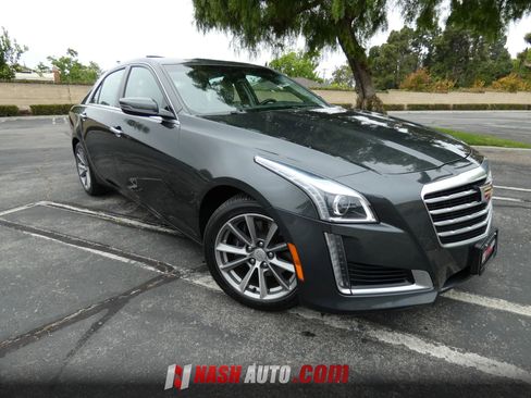 Used 2018 Cadillac CTS Luxury RWD image 5