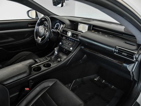 Used 2016 Lexus RC 350 w/ Luxury Package RWD image 14