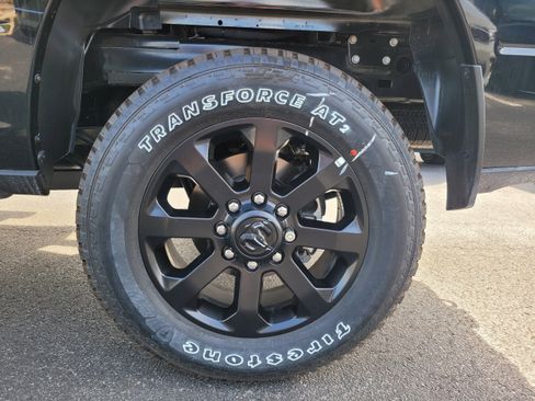 New 2026 RAM 2500 Big Horn AWD/4WD image 9