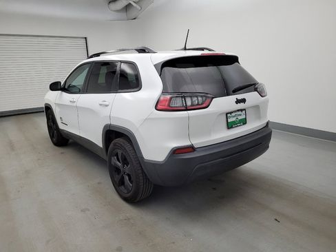 Used 2021 Jeep Cherokee Latitude FWD image 5